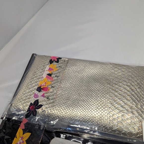 Chic Gold Metallic Faux Alligator Crossbody Mini NWT - Picture 14 of 14